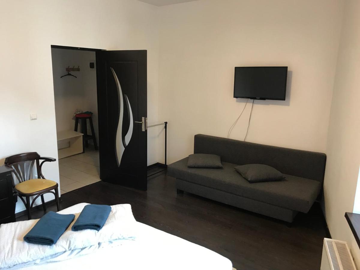 Limon Studios Μπρασόβ Εξωτερικό φωτογραφία